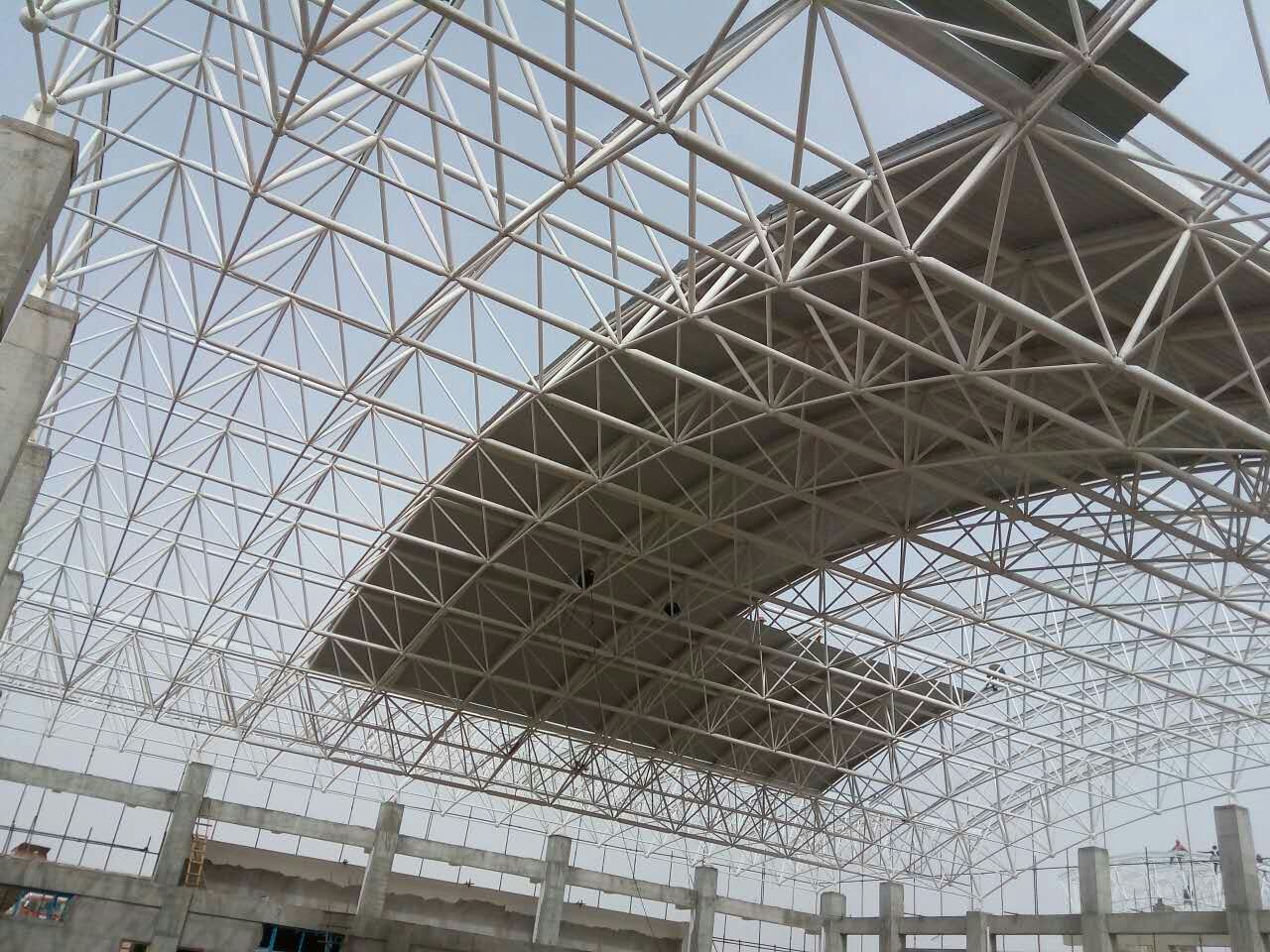 沧州青岛一汽网架
