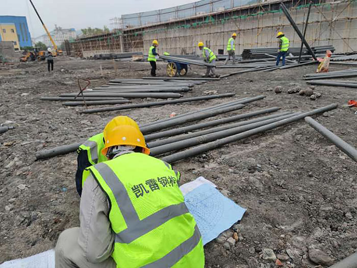 沧州螺栓球网架结构